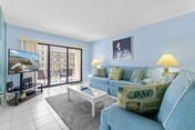 Madeira Place 303: 1BD/2BA Retreat Near John's