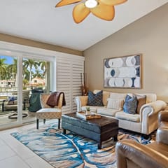 Gorgeous Updated 2 Bedroom Vista Verde West Lake View Unit 2-213