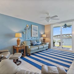 Isla Del Sol |9-222|2BD 2BA| Amazing View