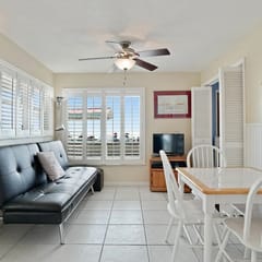 Sea Rocket 6: Beachfront Beauty in North