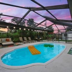 Serenity and Peace - 4BD|2BA Pool Home Minutes from the beach!