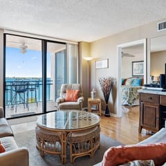 St Pete Isla Casa B-507 1/1.5 Bath Beautiful!