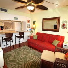 Sunset Cove: One-Bedroom in Treasure Island, Short