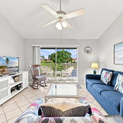 2BR/2BA Condo – Vista Verde East 3-219, Isla Del Sol, St. Pete FL