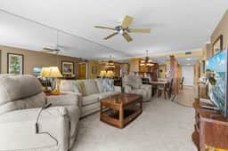 Bahia Vista Ground Floor 2 Bedroom 131 - Image 4
