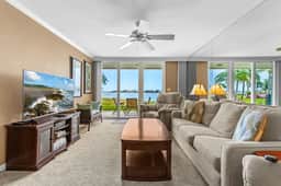 Bahia Vista Ground Floor 2 Bedroom 131 - Image 2