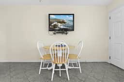 Beachy Madeira Getaway | Tropic Breeze Unit 18 – Steps to Beach, Pool Access - Image 5