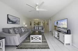 Club Bahia 15-469 Isla Del Sol Bayfront Unit - Image 3