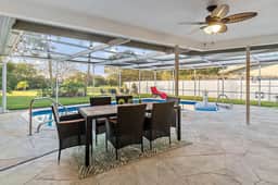 Coastal Sea-Esta: 4 BR Pool Home | Holiday Deals - Image 3