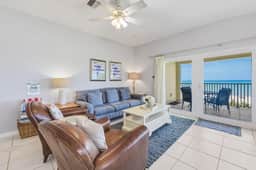 Family-Friendly 3BR Beachfront Retreat | Indian Rocks | Sea Side #202 - Image 2