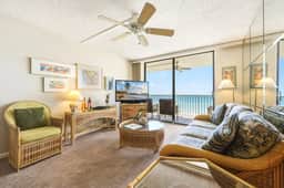 Gulf Front Beauty: 2BD/2BA w/ Bonus Room - Image 2