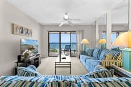 Land's End 11-404: Gulf Front Gem - 2BD/2BA - Image 2