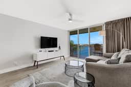 Luxury Bay Front Condo – 2BD 2BA | Unit 14-563 with Stunning Water Views - Image 2
