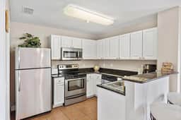 Madeira Bay Resort Bayfront Oasis #202: 2BD/2BA - Image 5