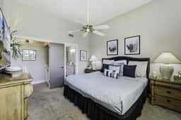 Newly Renovated Golf & Lake View Condo | Pool, Spa & Minutes to St. Pete Beach - Image 4