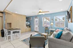 Sea Rocket #0: Cozy 1BD/1BA Oasis in North - Image 3