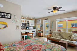 Sea Rocket 22: Gulf Front Bliss in - Image 4