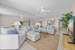 St. Pete Isla Bahia Vista 12-343: 2BD/2BA - Image 2