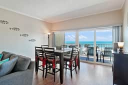 Stunning Gulf-Front 3BR Condo in Redington Shores – Pool, Balcony & Pet-Friendly - Image 3