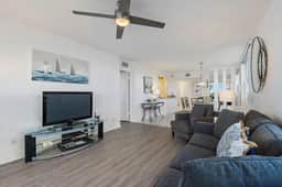 Top Floor Corner Unit| Bahia Vista 8-509|2/2 - Image 3