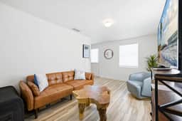 Treasure Island Beach House | Walk to the Sand - Image 2