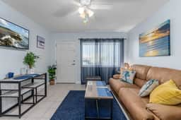 Tropic Breeze Unit 12 Madeira Beach Second Floor - Image 3