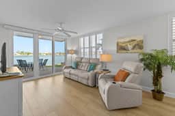 Waterfront Bliss at Bahia Vista 15-172 – Stunning Bay Views! - Image 2