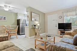 Waves 16: Chic 1BR Condo Steps from St. Pete Beach with Pool Access - Image 3