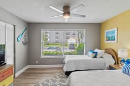 🏡 Vista Verde West • 1st Floor • Relaxing 2 Bedroom Pond View 6-136 - Image 5