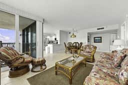 Bay Front Serenity: 4th Floor 2BD/2BA at Isla Del Sol P-406 - Image 2