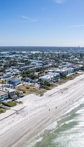 Quiet Gulf shoreline at Indian Rocks Beach