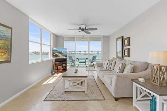 Bahia Vista II Corner Unit Beautiful View BV13-249! - Image 1
