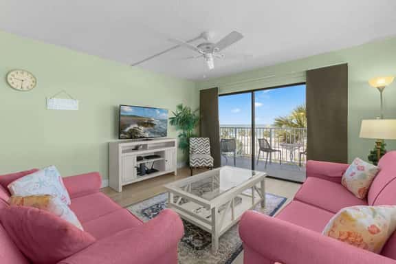 La Coquina 306: Beachside Comfort - 2BD/2BA - Image 1