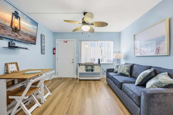 Madeira Beach Tropic Breeze Unit 9 Ground Floor - Image 1