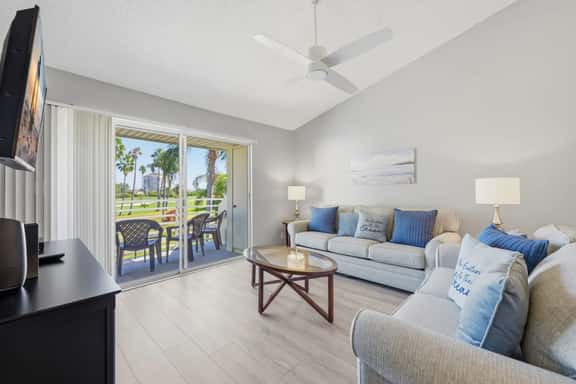 St Pete Isla Vista Verde E 4-229 New Kitchen - Image 1