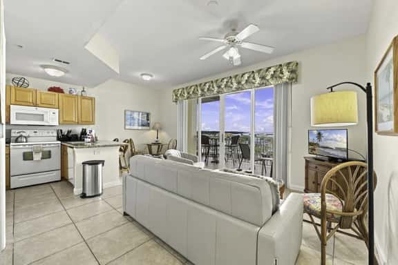 Bay Front One Bedroom Boca Ciega Bay 414 - Image 1