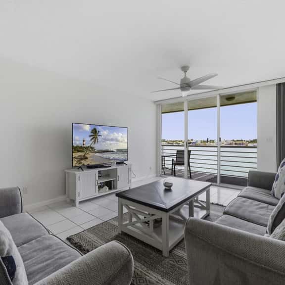 Club Bahia 15-469 Isla Del Sol Bayfront Unit - Image 1