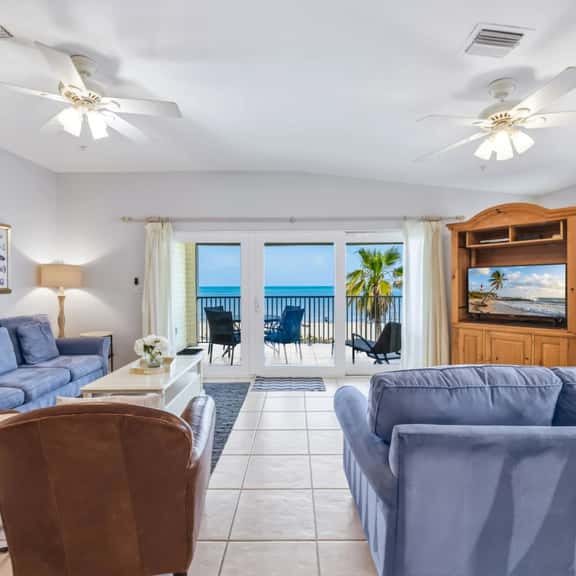 Family-Friendly 3BR Beachfront Retreat | Indian Rocks | Sea Side #202 - Image 1