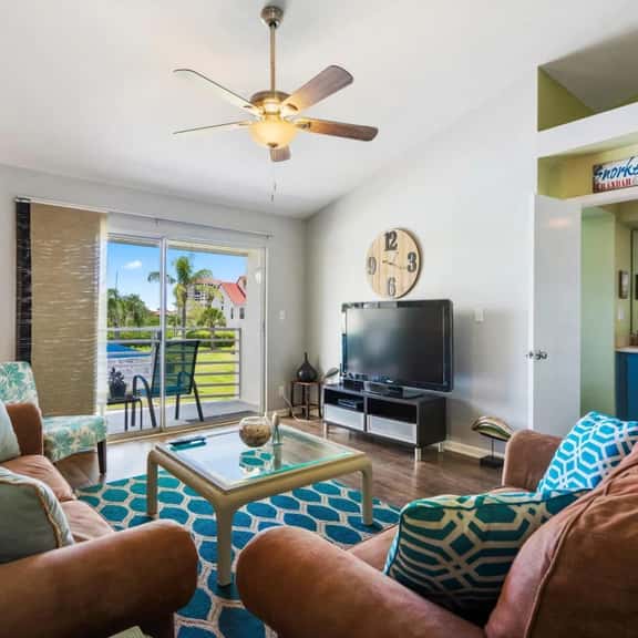 Isla Del Sol Retreat – Pool View & Near Gulf Beaches 6-246 - Image 1