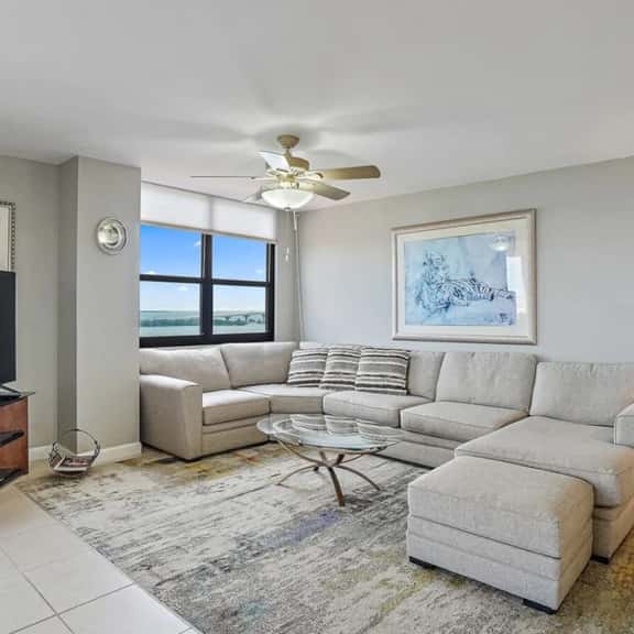 Penthouse Paradise with Amazing Views: 2BD, 2BA O-803 - Image 1