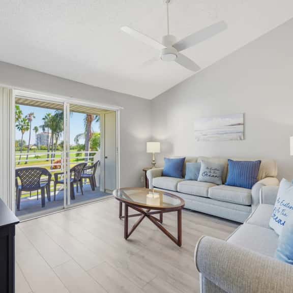 St Pete Isla Vista Verde E 4-229 New Kitchen - Image 1