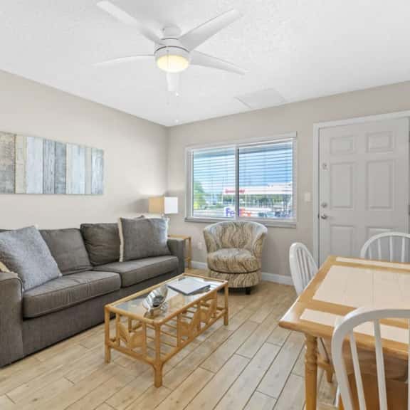 Tropic Breeze Unit 15 - Cozy 2nd Floor Condo in Madeira Beach - Image 1