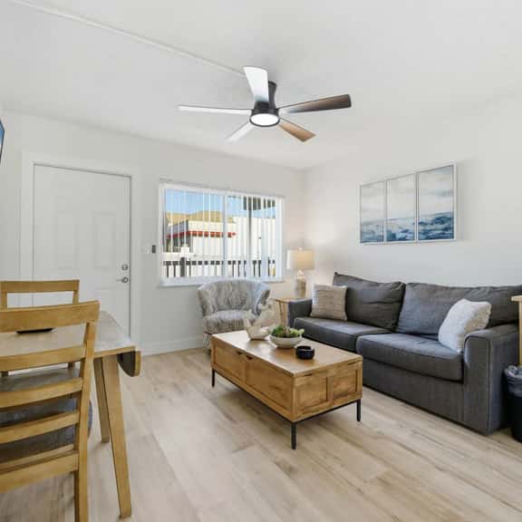 Your Madeira Beach Escape | Tropic Breeze 5 Condo with Pool & Beach Access - Image 1