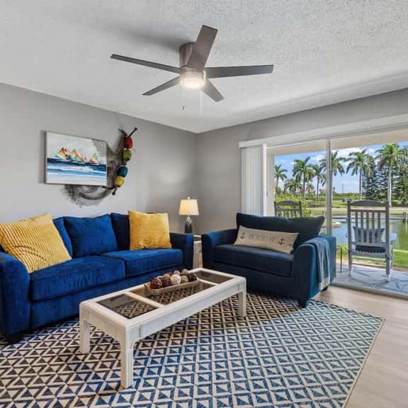 🏡 Vista Verde West • 1st Floor • Relaxing 2 Bedroom Pond View 6-136 - Image 1