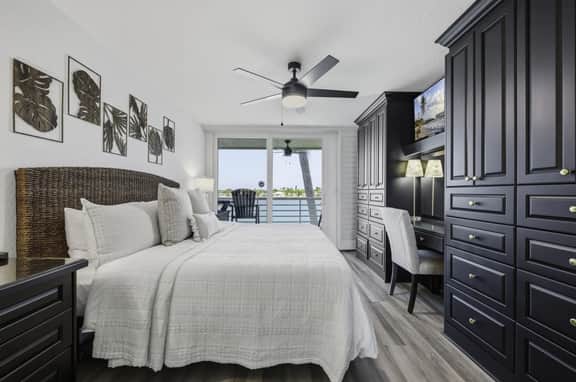 Absolute Coastal Elegance on the Bay | Gorgeous Bahia Vista Getaway - Image 4