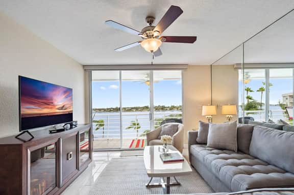 Bahia Vista 8-411| 2BD| 2BA - Image 2