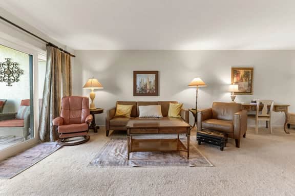 Charming 2-Bedroom Condo with Golf Course Views in La Puerta 6-241 - Image 2
