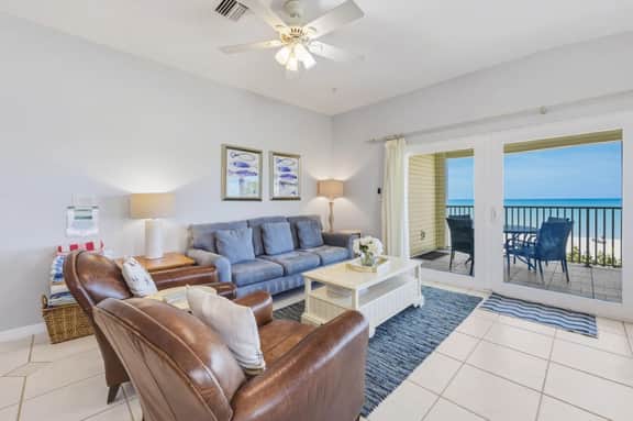 Family-Friendly 3BR Beachfront Retreat | Indian Rocks | Sea Side #202 - Image 2