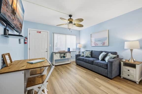 Madeira Beach Tropic Breeze Unit 9 Ground Floor - Image 3