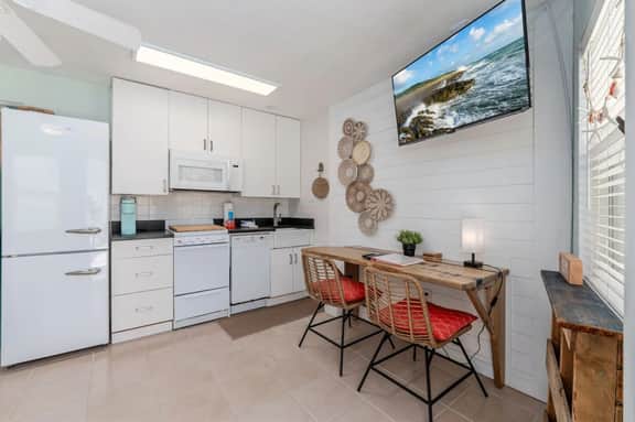 Newly Updated! Sea Rocket 4: Ground Floor - Image 5